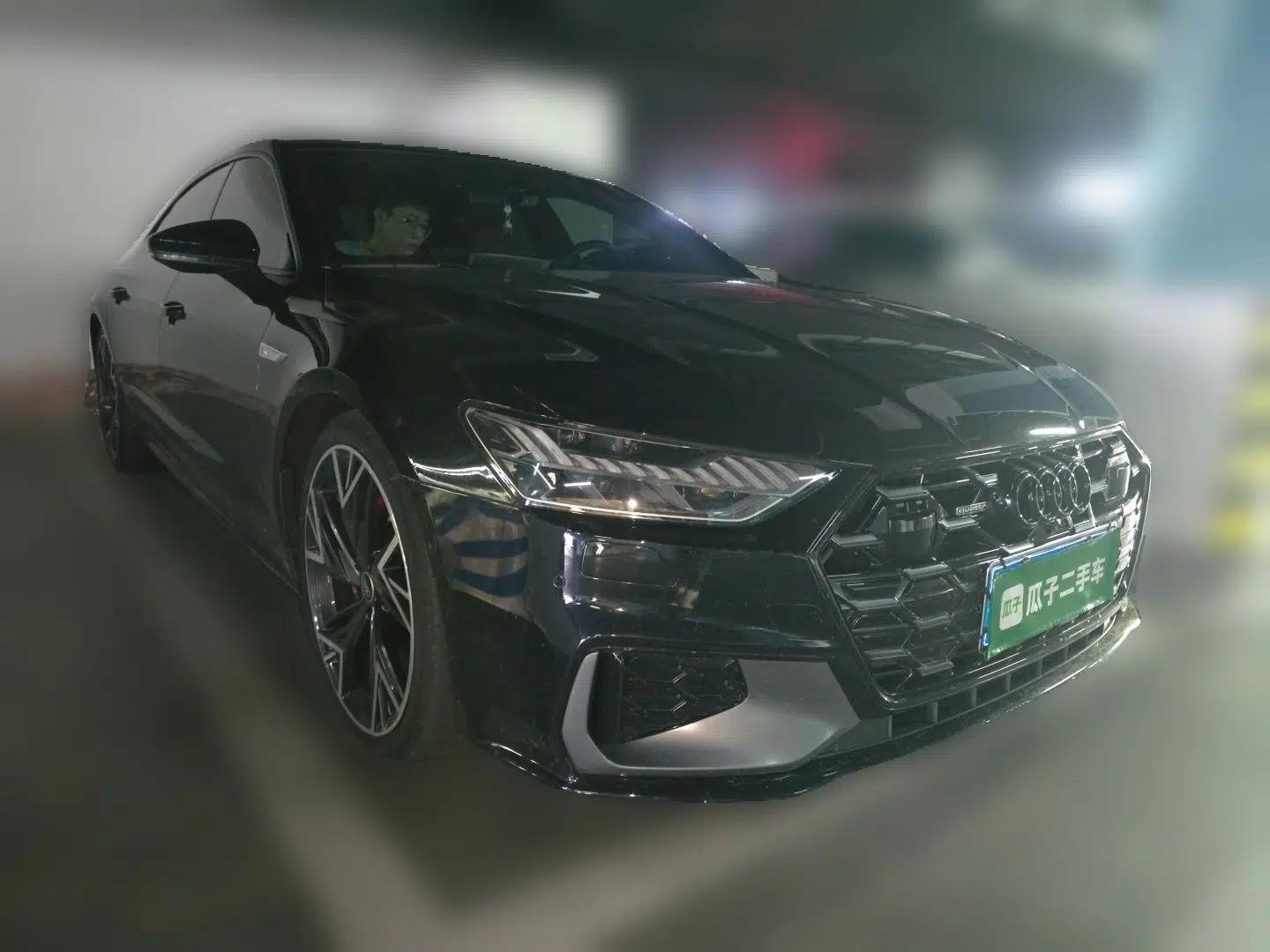 Audi A7L 2024 45 TFSI quattro Black Warrior Edition — миниатюра 3