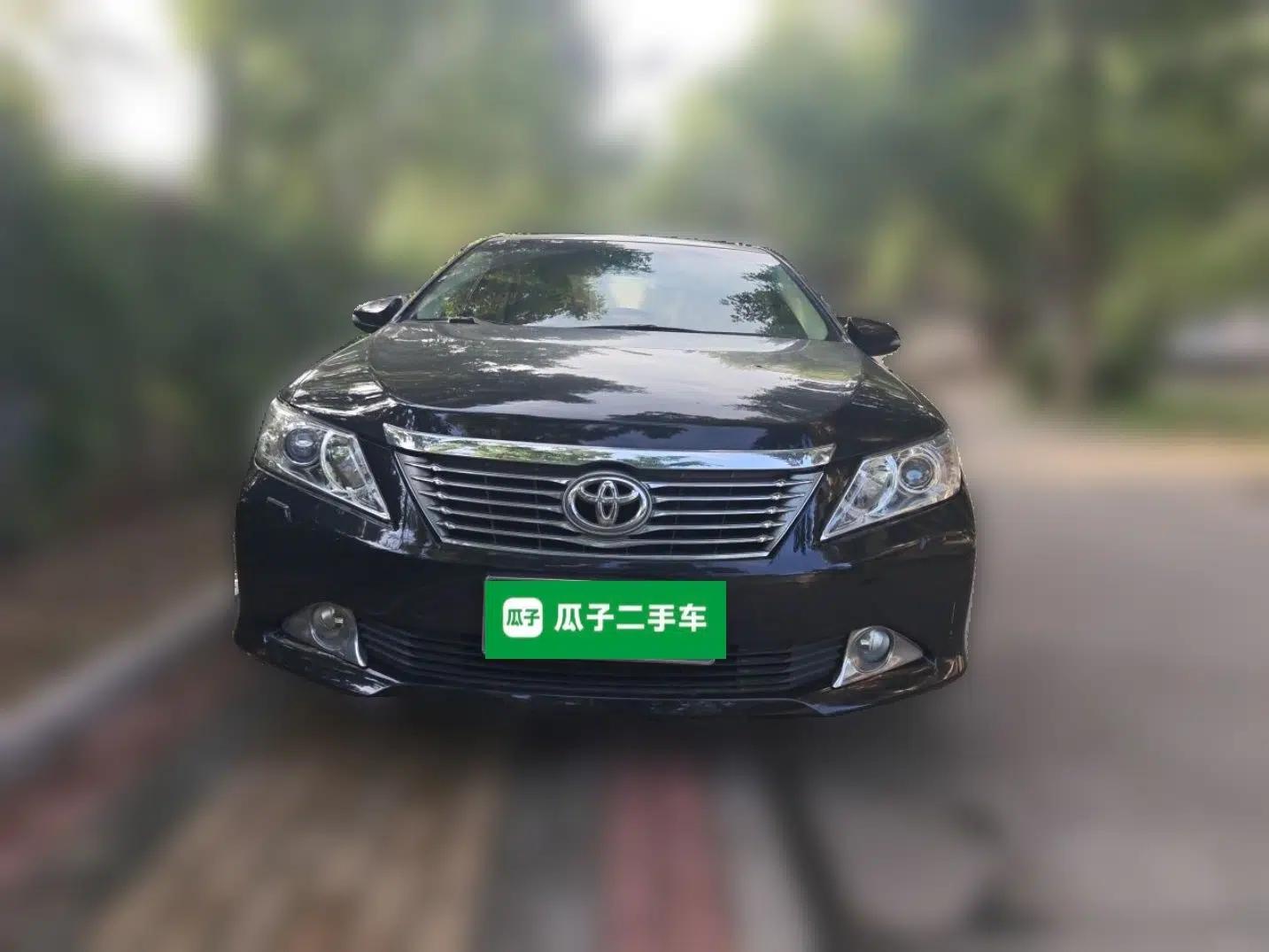 Toyota Camry 2012 2.0G Luxury Edition — миниатюра 2