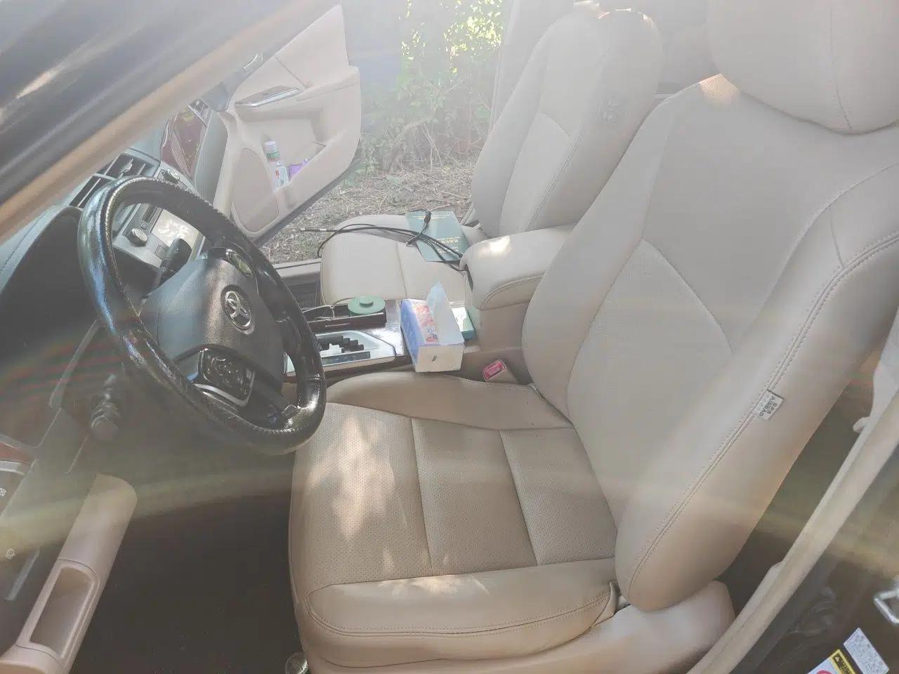 Toyota Camry 2012 2.0G Luxury Edition — миниатюра 15