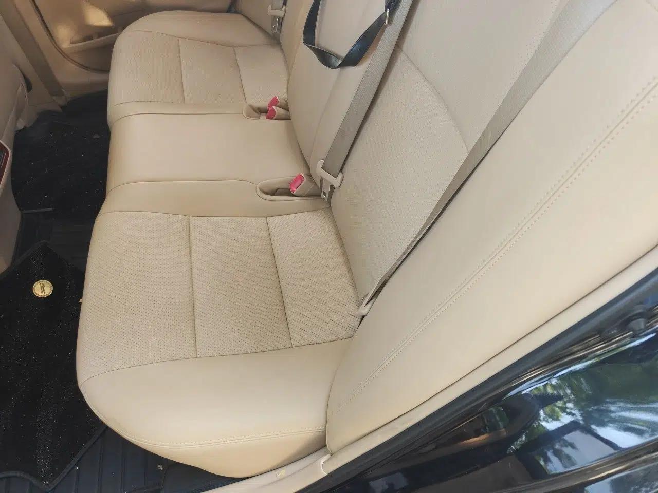 Toyota Camry 2012 2.0G Luxury Edition — миниатюра 17