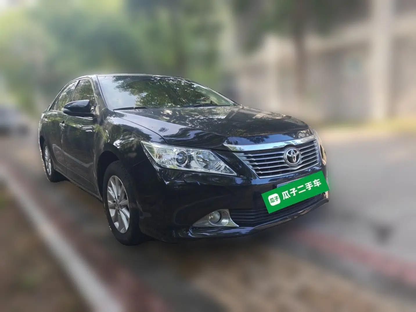Toyota Camry 2012 2.0G Luxury Edition — миниатюра 3