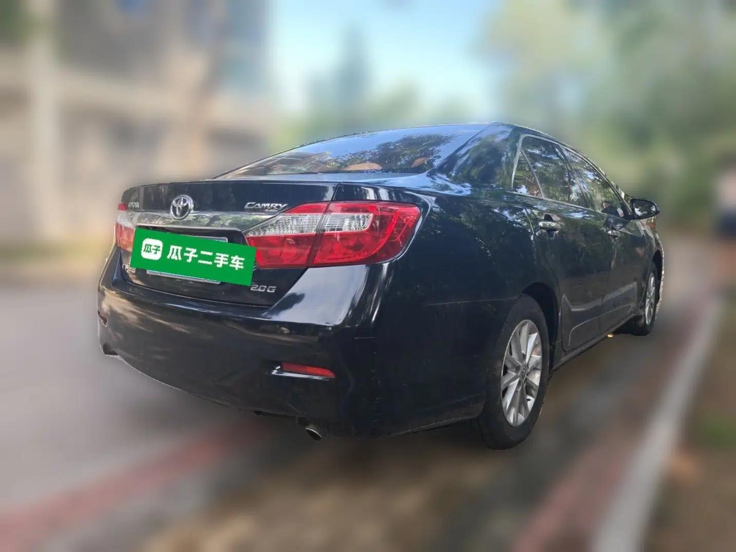 Toyota Camry 2012 2.0G Luxury Edition — миниатюра 6