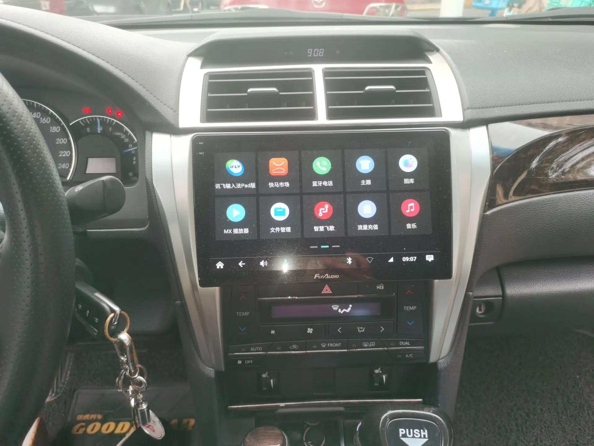 Toyota Camry 2015 2.0G Premier Edition — миниатюра 13