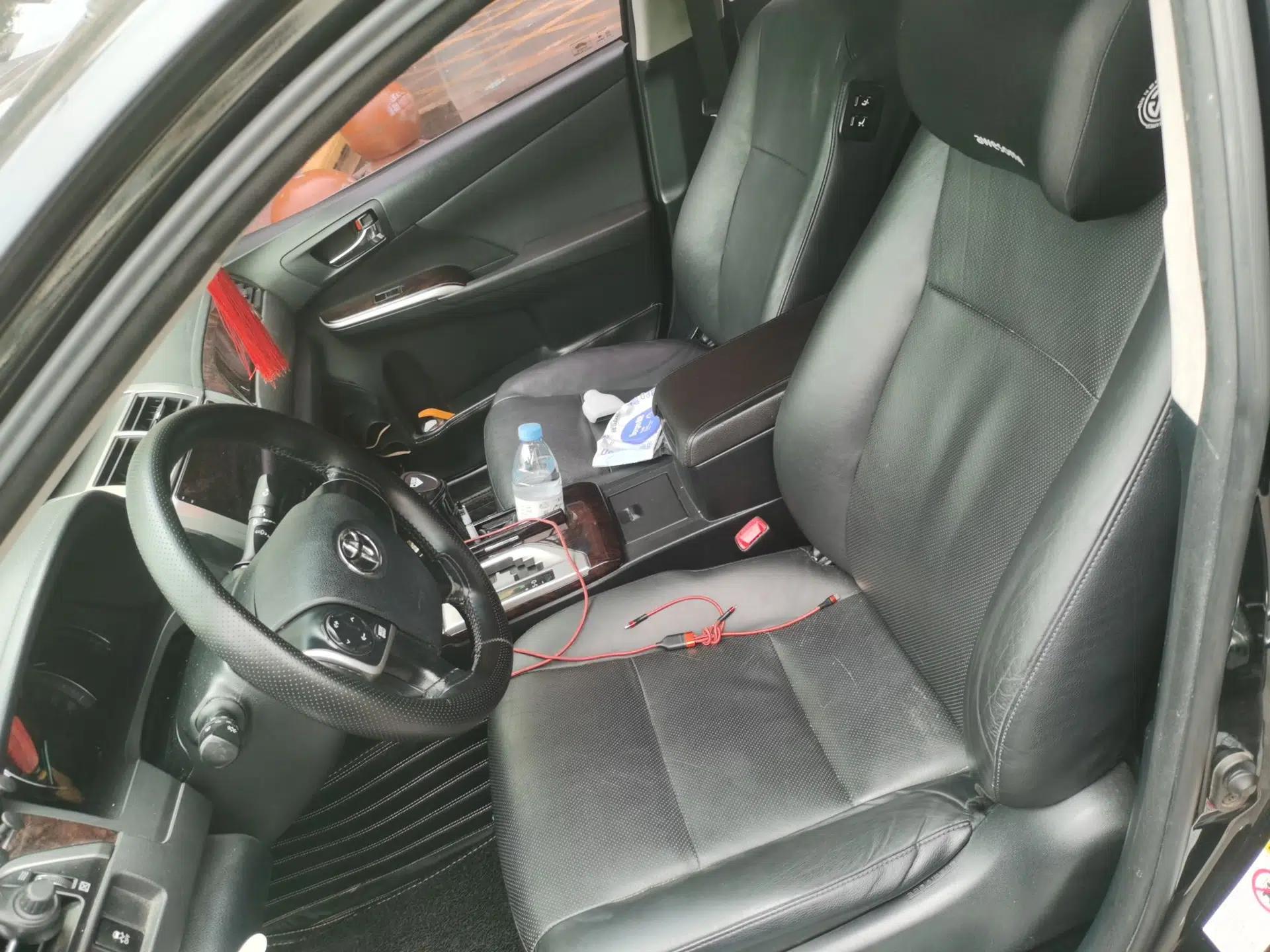 Toyota Camry 2015 2.0G Premier Edition — миниатюра 15
