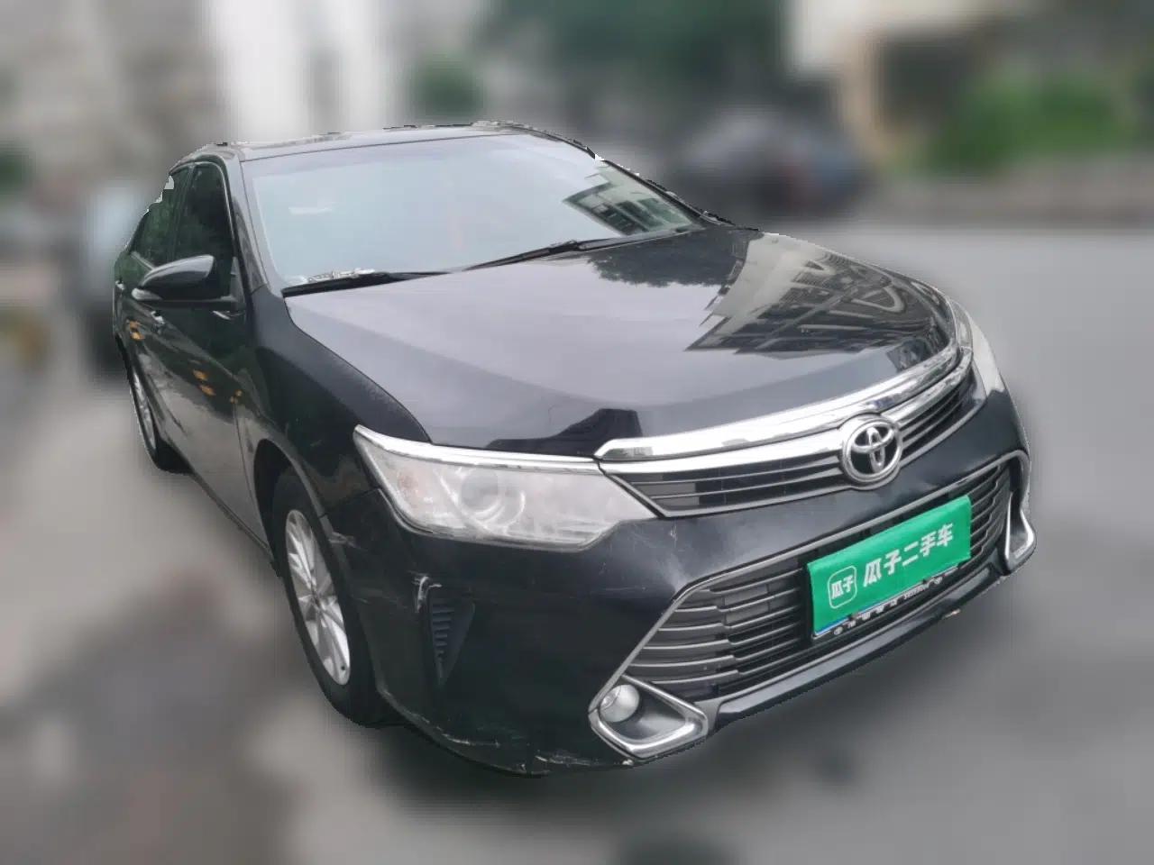 Toyota Camry 2015 2.0G Premier Edition — миниатюра 3