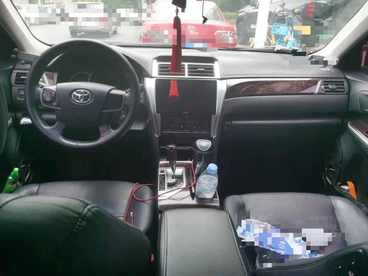 Toyota Camry 2015 2.0G Premier Edition — миниатюра 9
