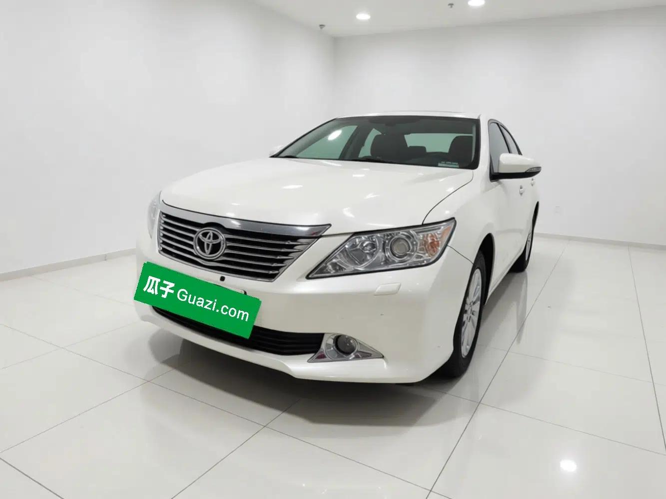 Toyota Camry 2012 2.5G Luxury Edition — миниатюра 1