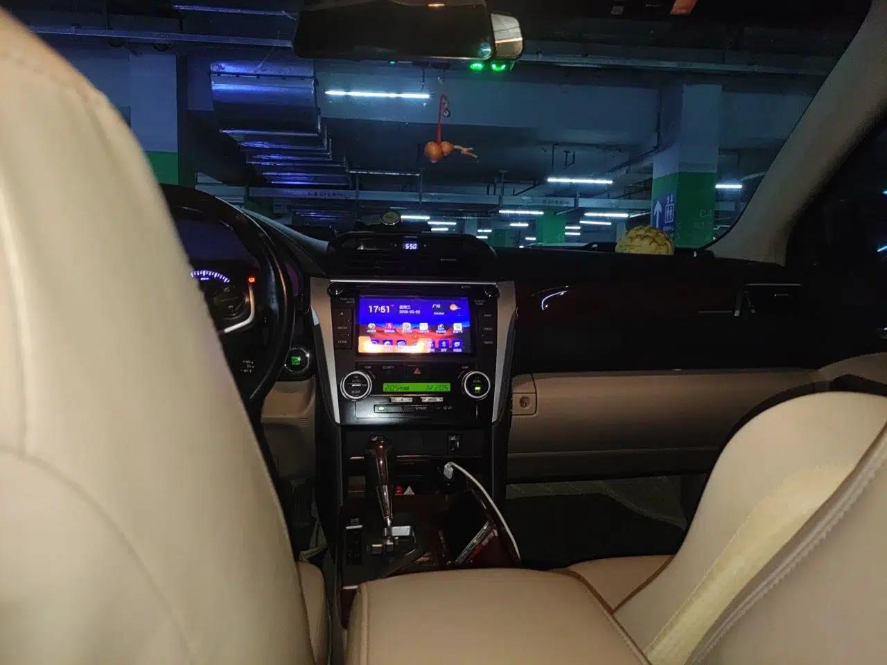 Toyota Camry 2012 2.5G Luxury Edition — миниатюра 15