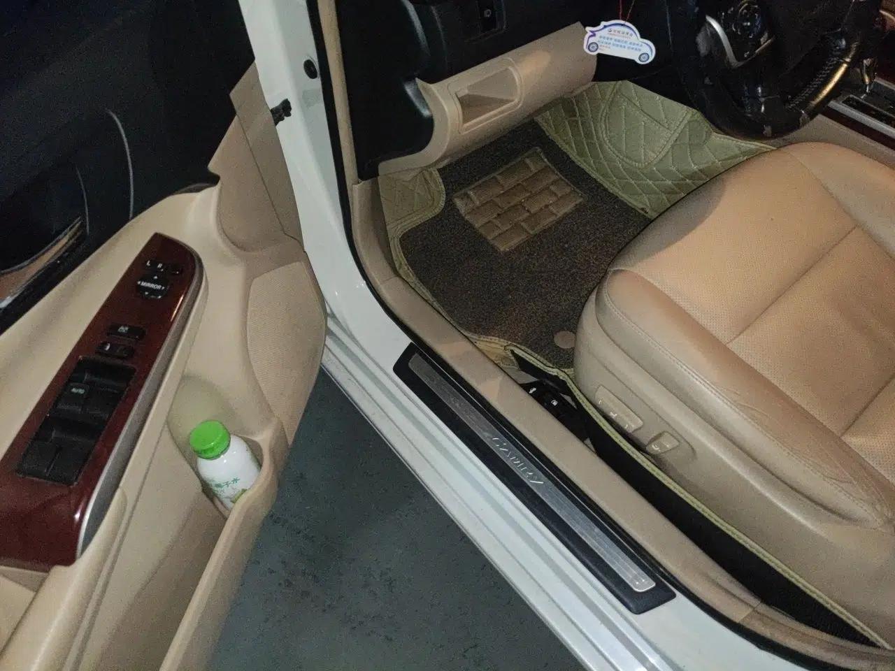 Toyota Camry 2012 2.5G Luxury Edition — миниатюра 19