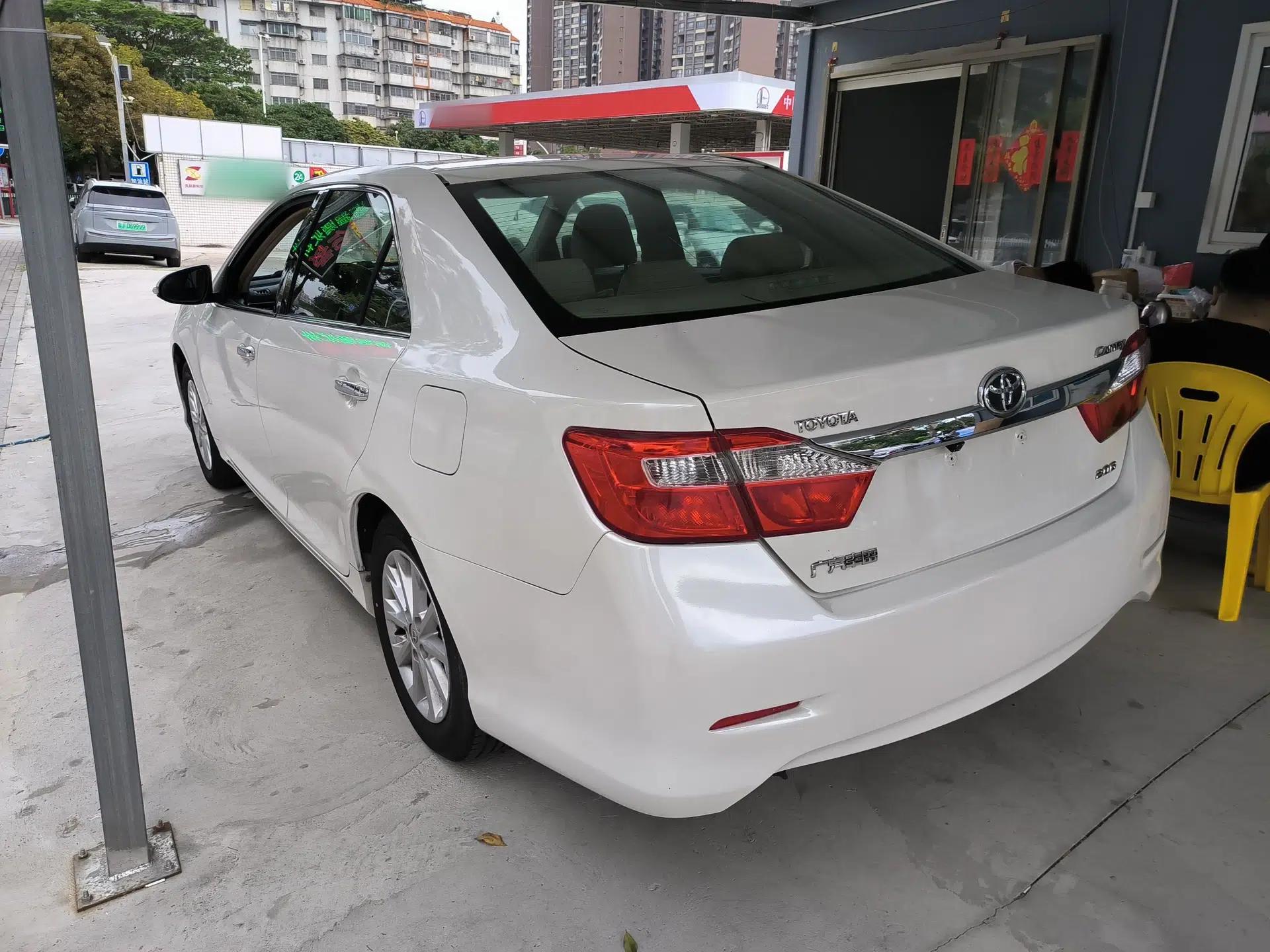 Toyota Camry 2013 2.0G Comfort Edition — миниатюра 4