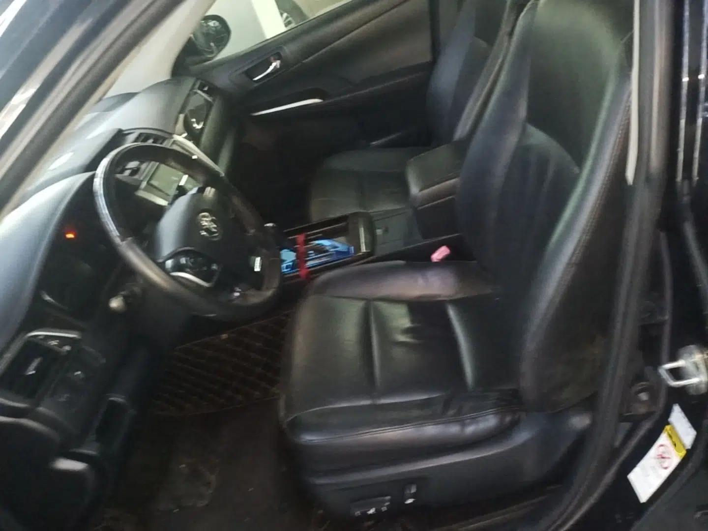 Toyota Camry 2015 2.0G Premier Edition — миниатюра 17