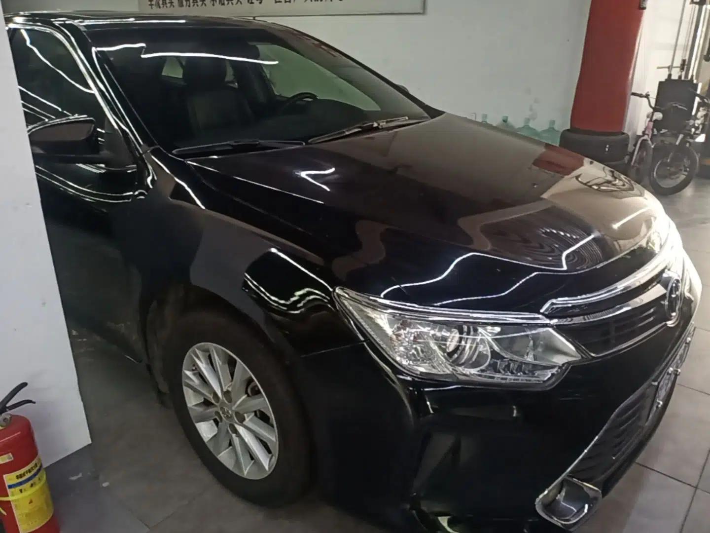 Toyota Camry 2015 2.0G Premier Edition — миниатюра 3