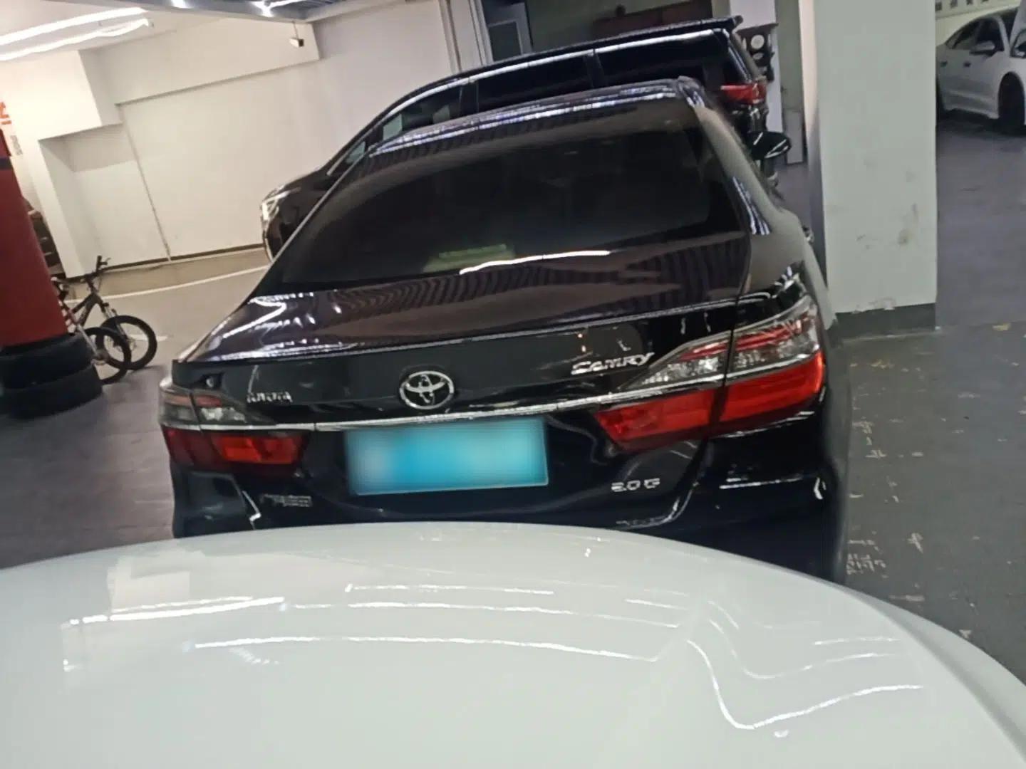Toyota Camry 2015 2.0G Premier Edition — миниатюра 5