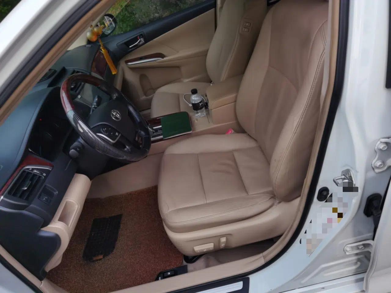 Toyota Camry 2013 2.0G Comfort Edition — миниатюра 15