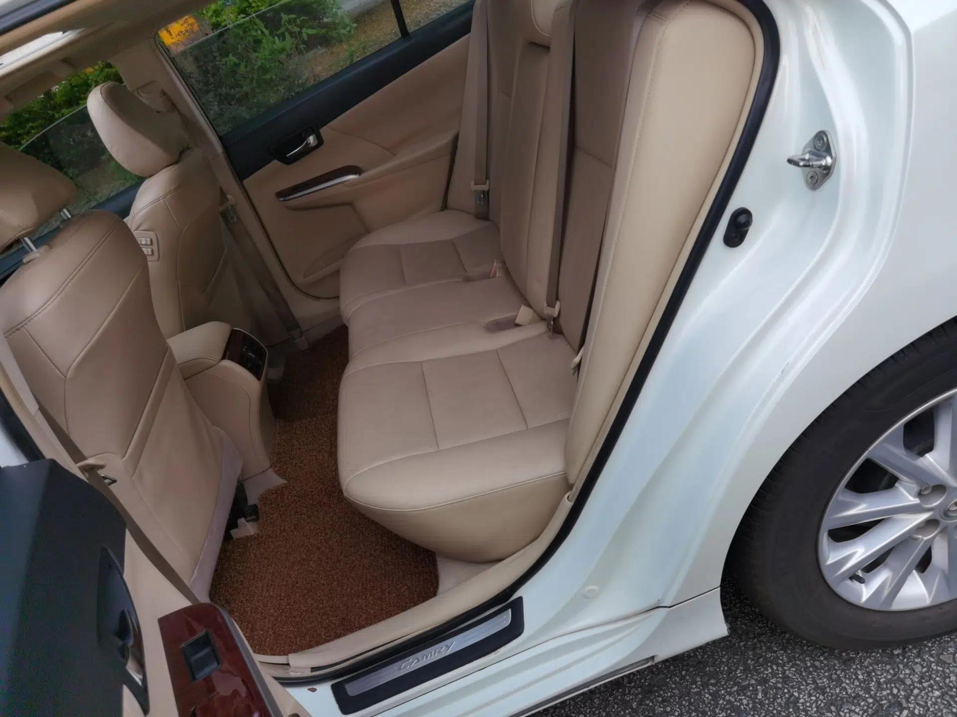 Toyota Camry 2013 2.0G Comfort Edition — миниатюра 17