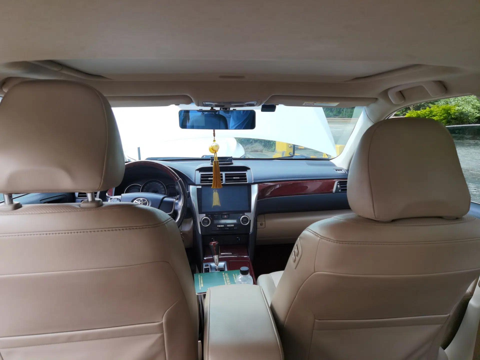 Toyota Camry 2013 2.0G Comfort Edition — миниатюра 18