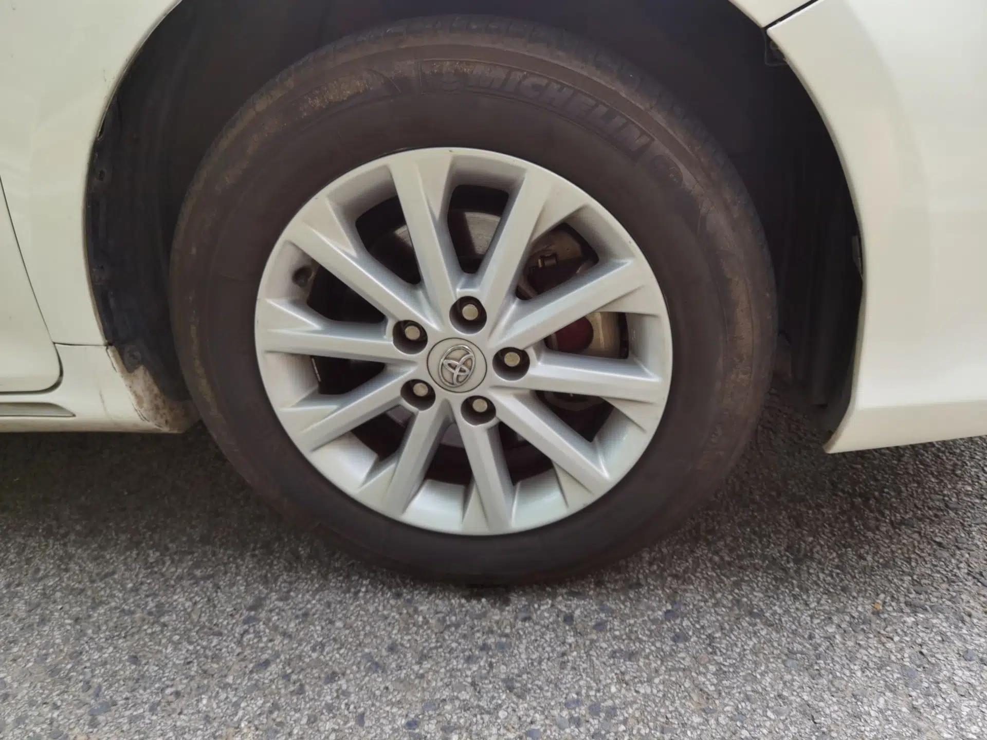 Toyota Camry 2013 2.0G Comfort Edition — миниатюра 8