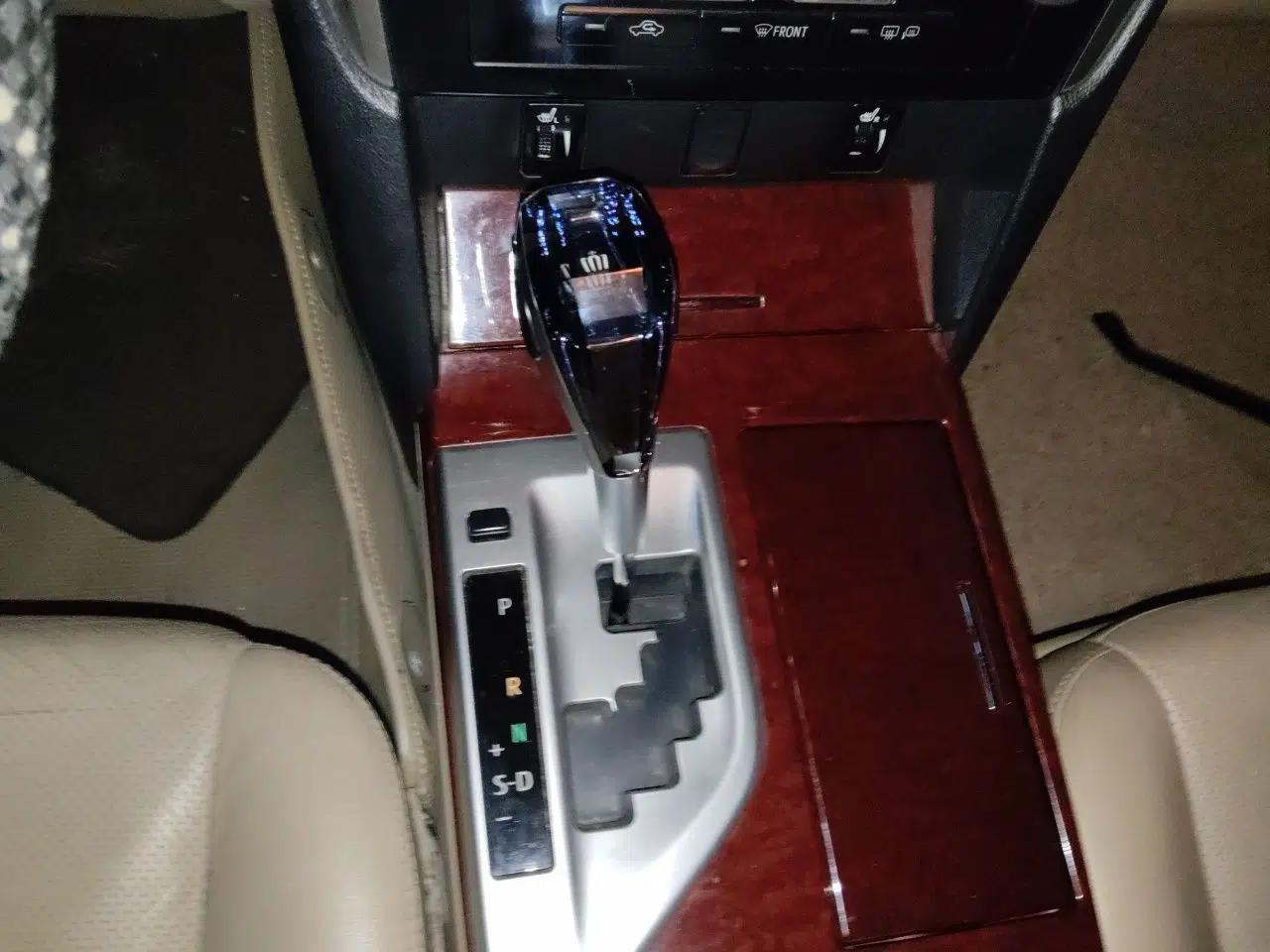 Toyota Camry 2012 2.5G Luxury Edition — миниатюра 14