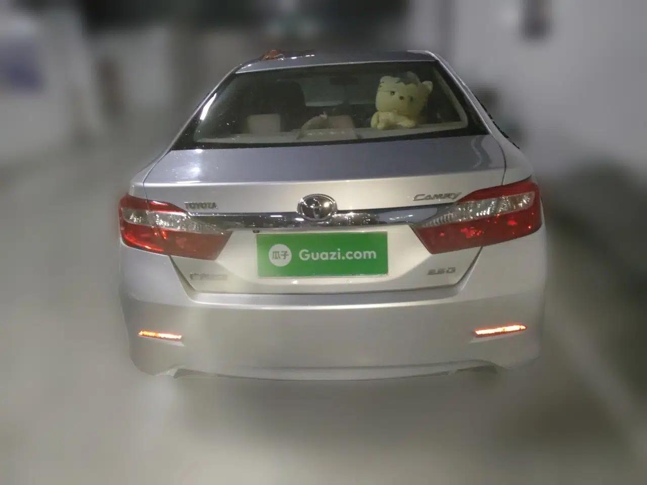Toyota Camry 2012 2.5G Luxury Edition — миниатюра 5