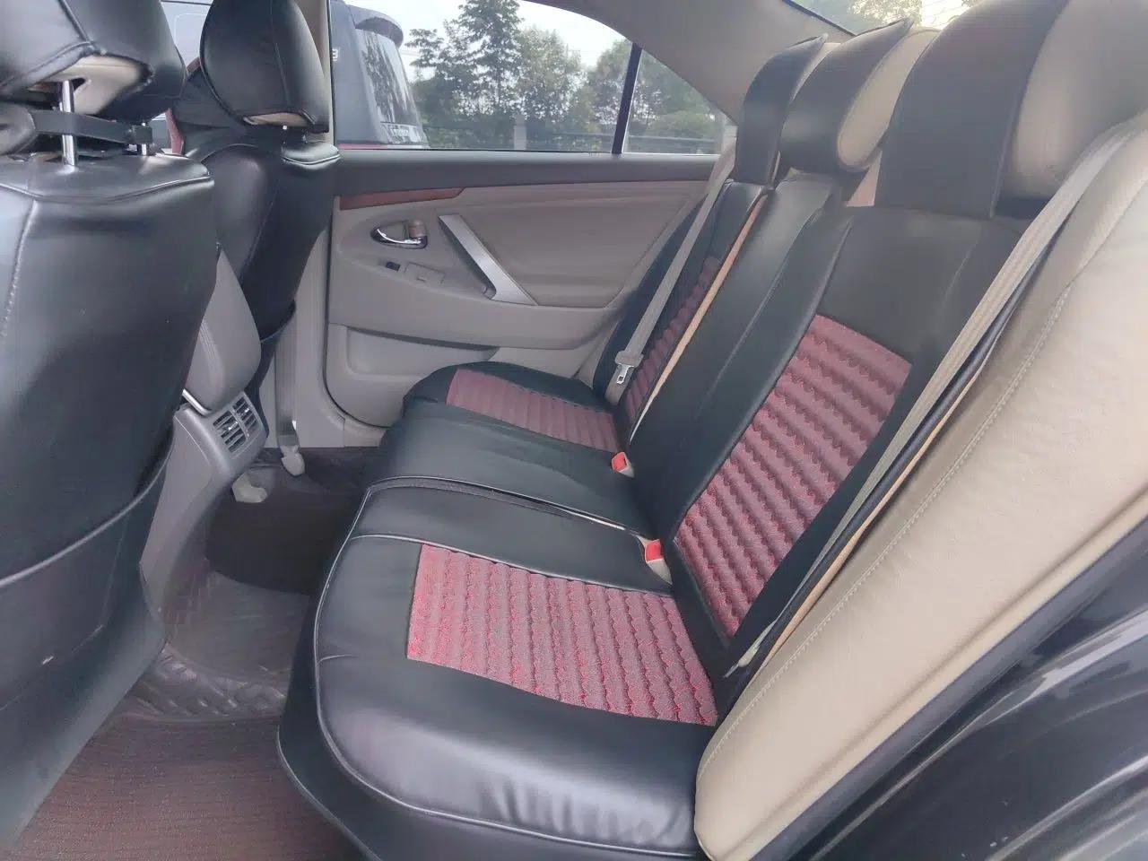 Toyota Camry 2012 200G Classic Luxury Edition — миниатюра 17