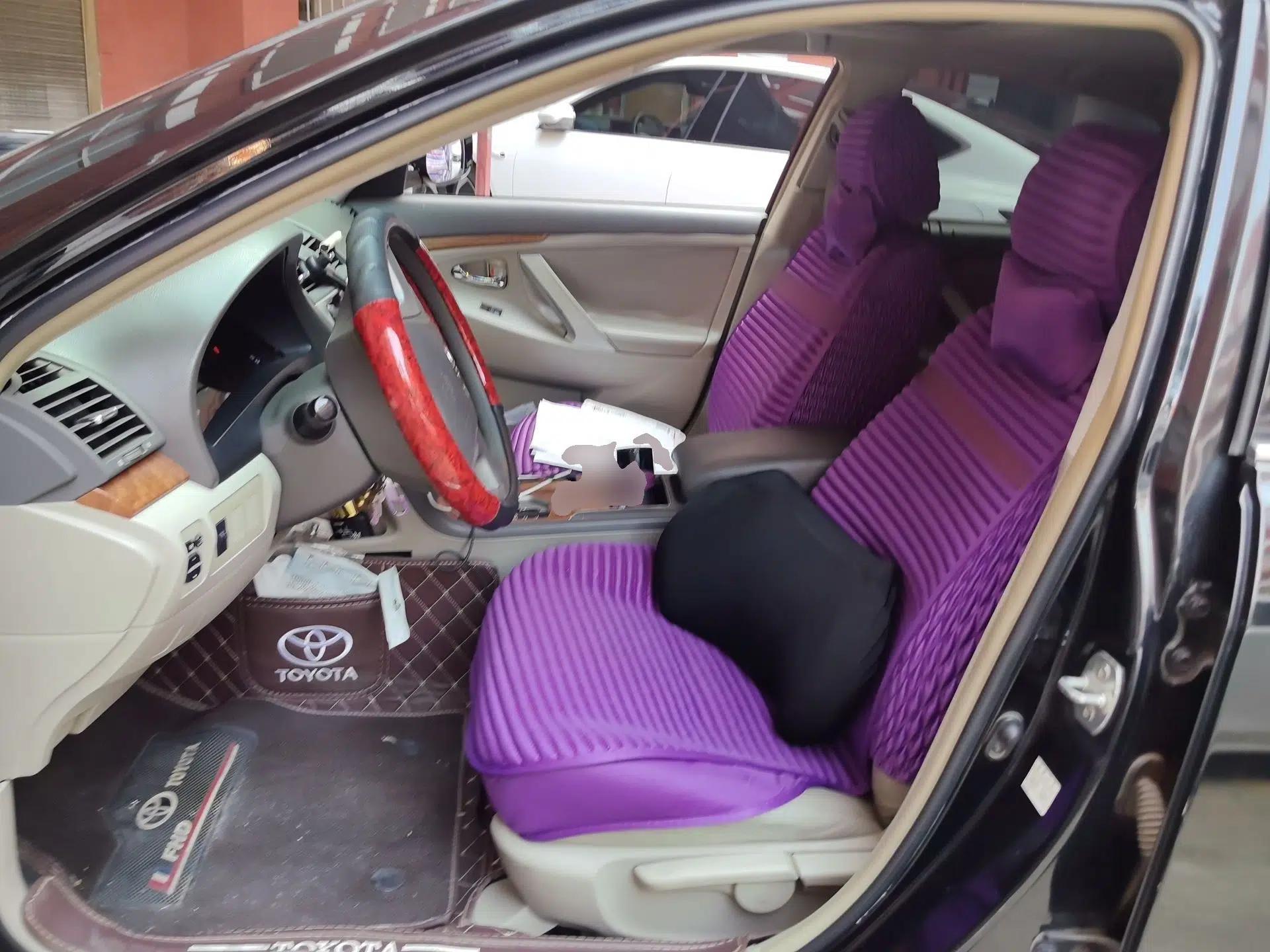 Toyota Camry 2011 200E Elite Sunroof Edition — миниатюра 15