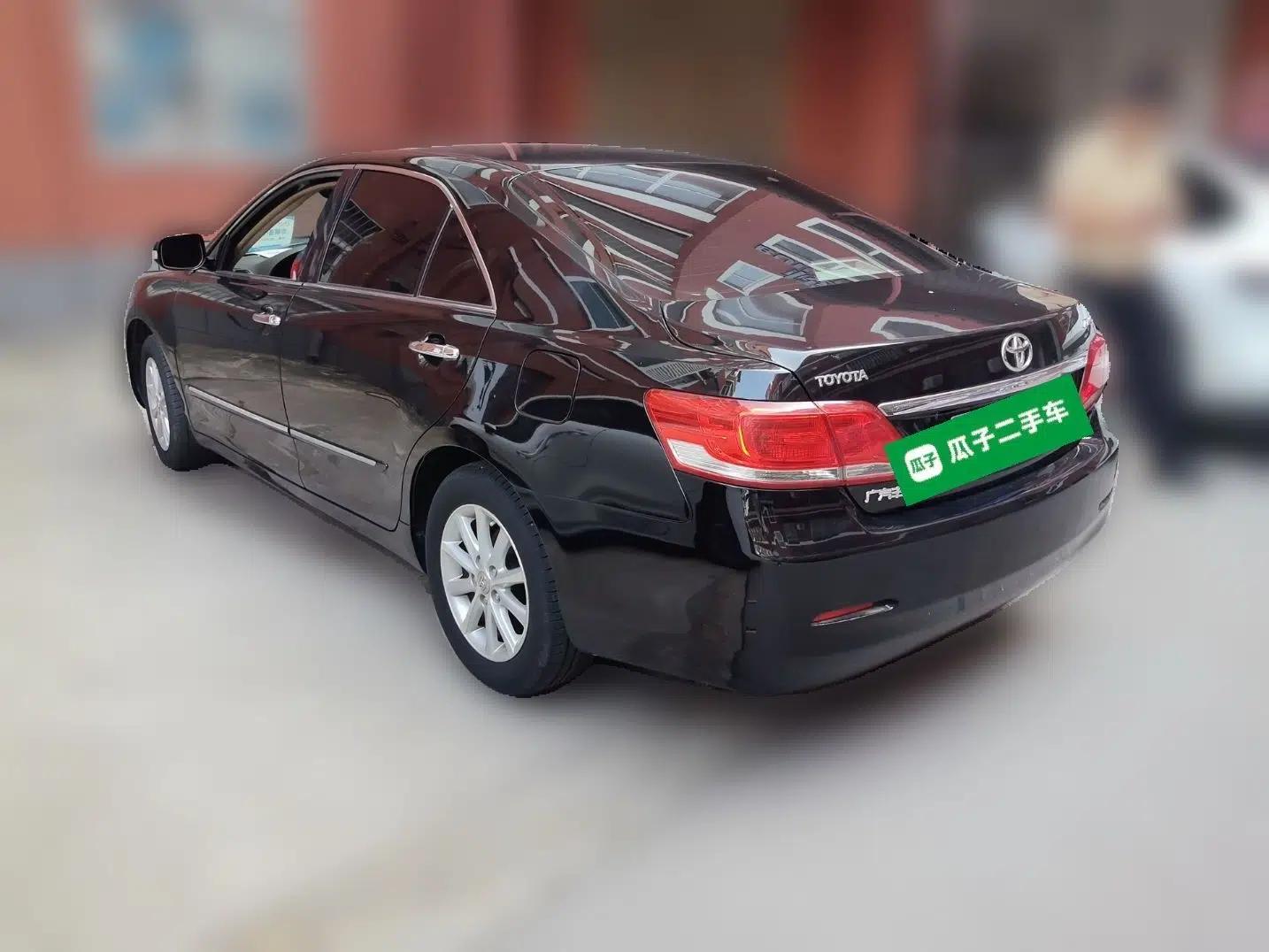 Toyota Camry 2011 200E Elite Sunroof Edition — миниатюра 4