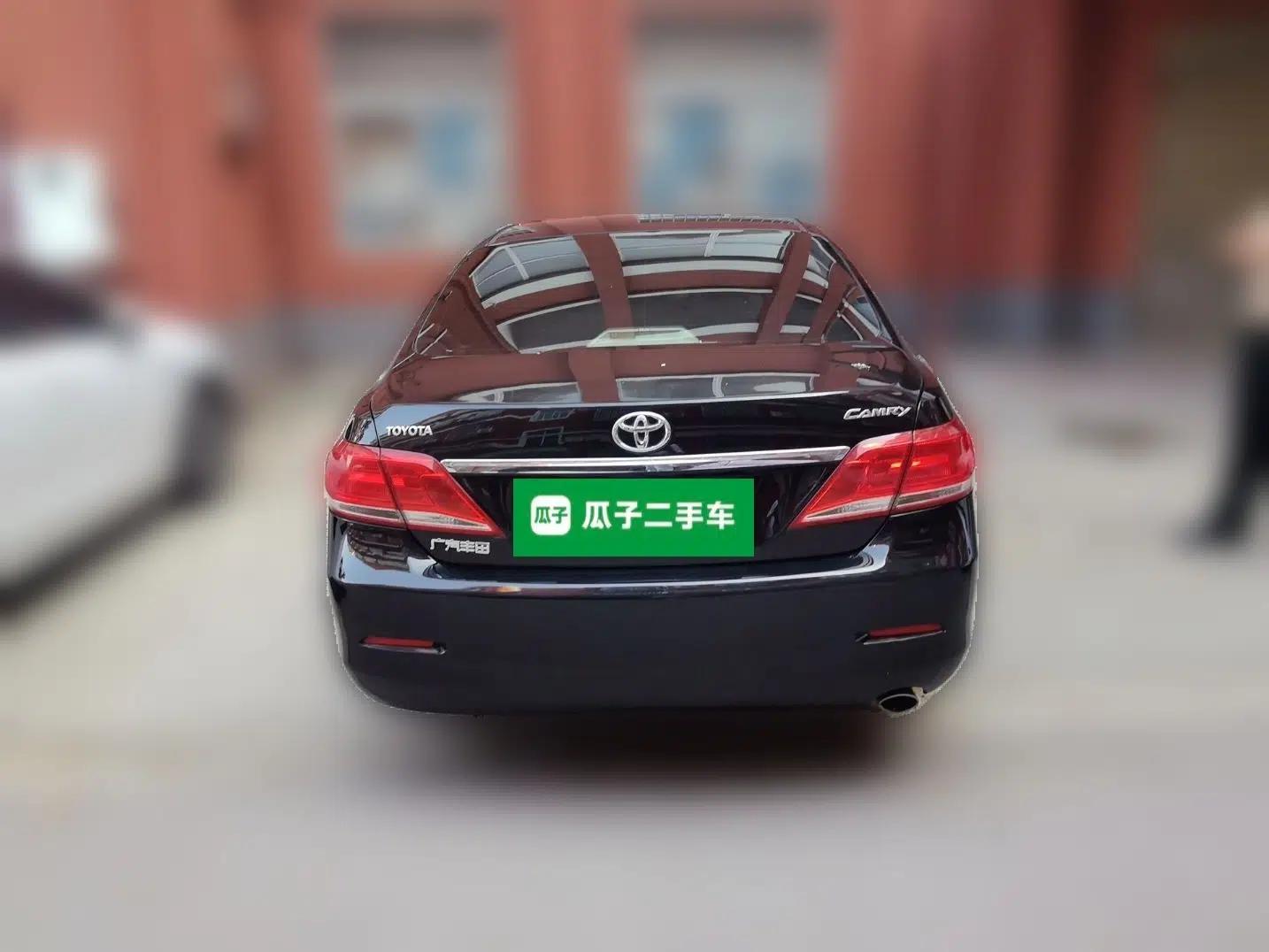 Toyota Camry 2011 200E Elite Sunroof Edition — миниатюра 5