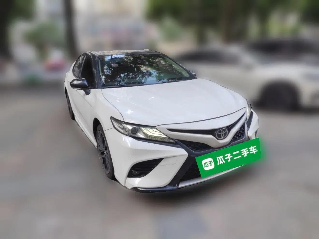 Toyota Camry 2018 2.5S Fēngshàng Edition — миниатюра 3