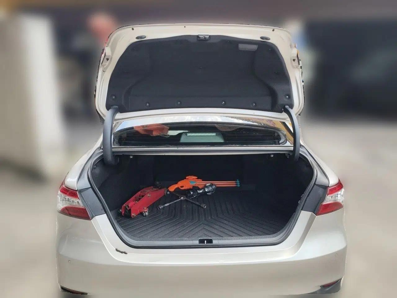 Toyota Camry 2019 Revised Version 2.5G Luxury Edition — миниатюра 19