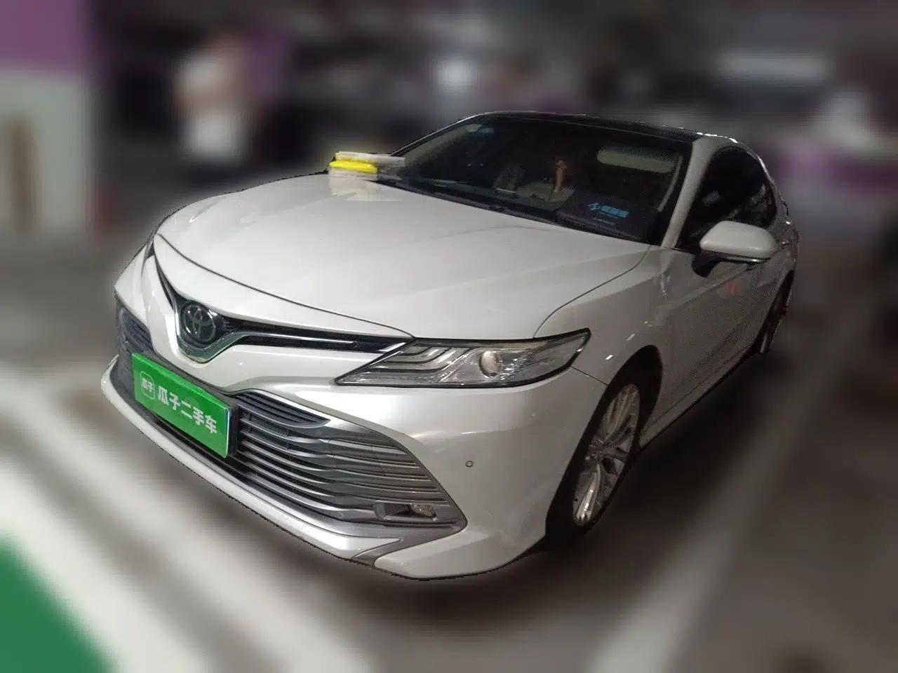 Toyota Camry 2018 2.5G Luxury Edition — миниатюра 1