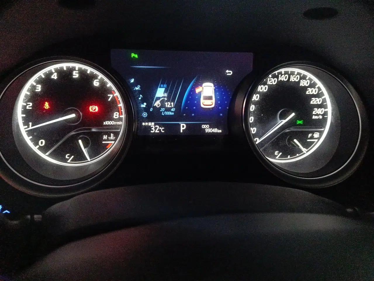 Toyota Camry 2018 2.5G Luxury Edition — миниатюра 12