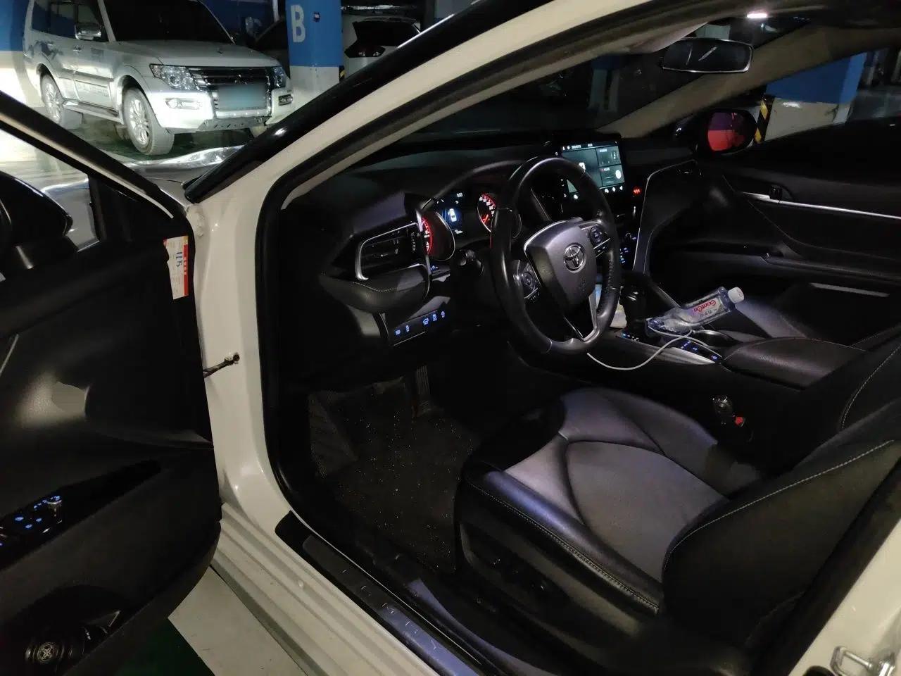 Toyota Camry 2021 2.0S FENGSHANG Edition — миниатюра 16
