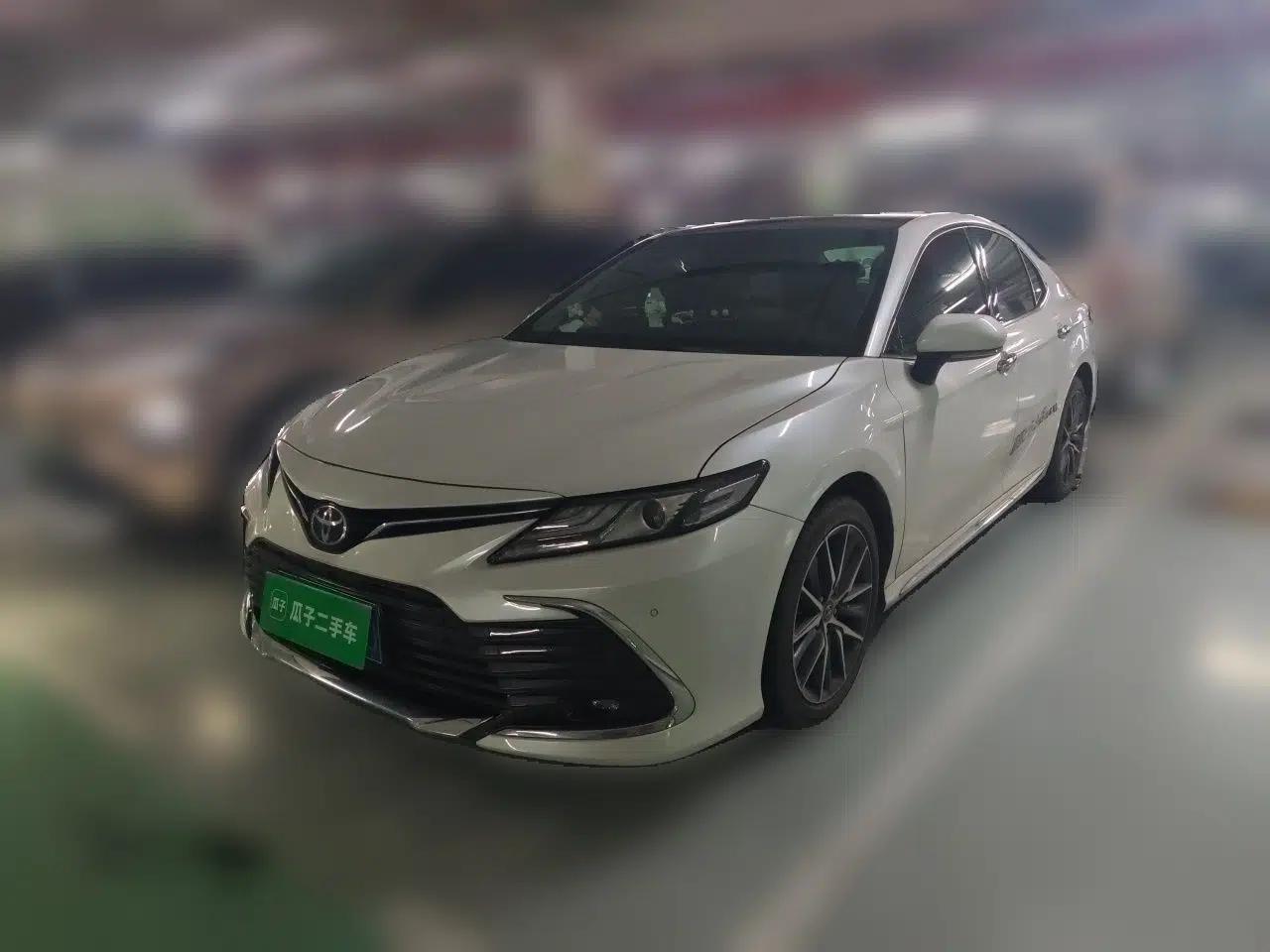 Toyota Camry 2023 2.5G Luxury Edition — миниатюра 1