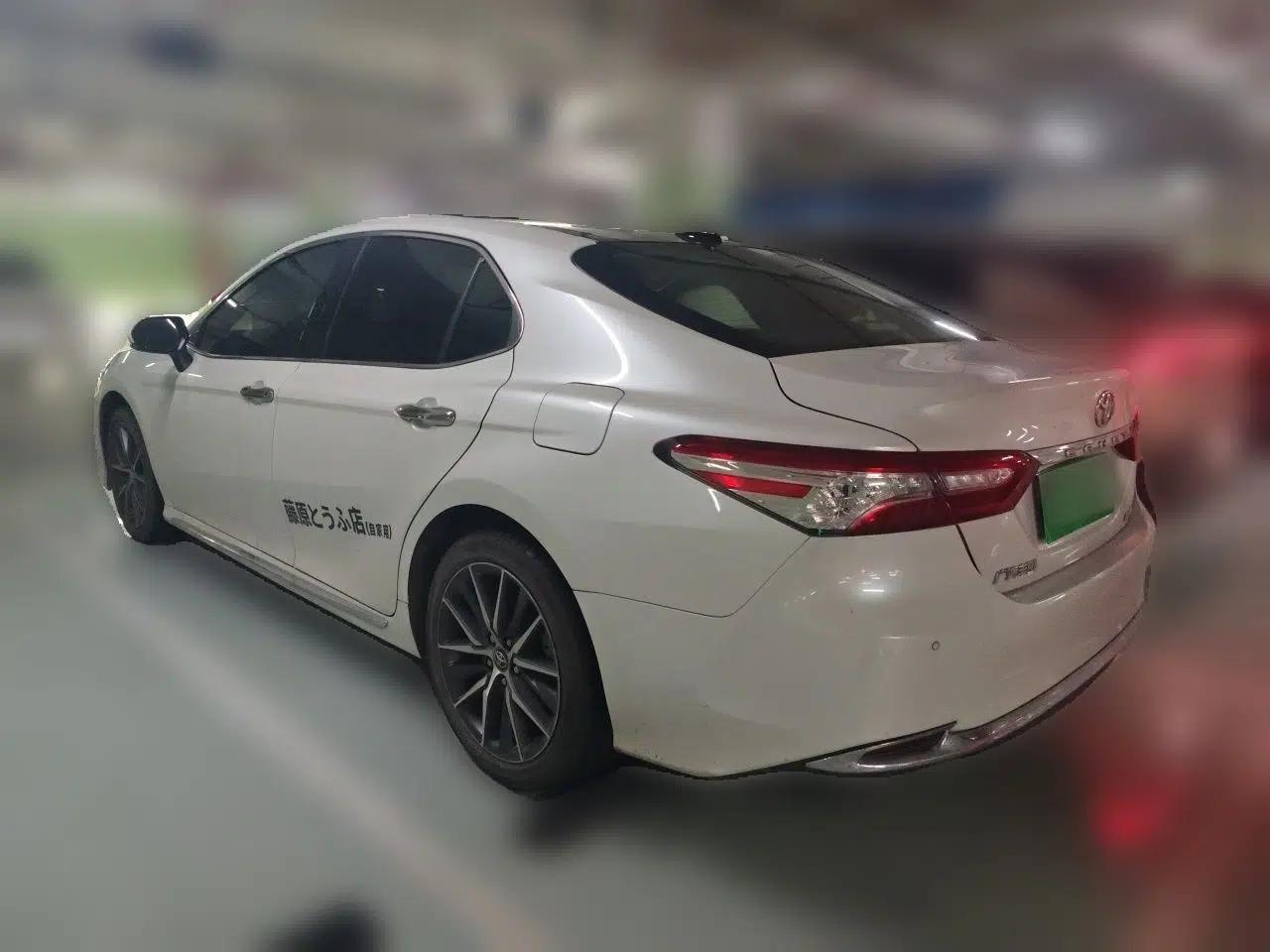 Toyota Camry 2023 2.5G Luxury Edition — миниатюра 4