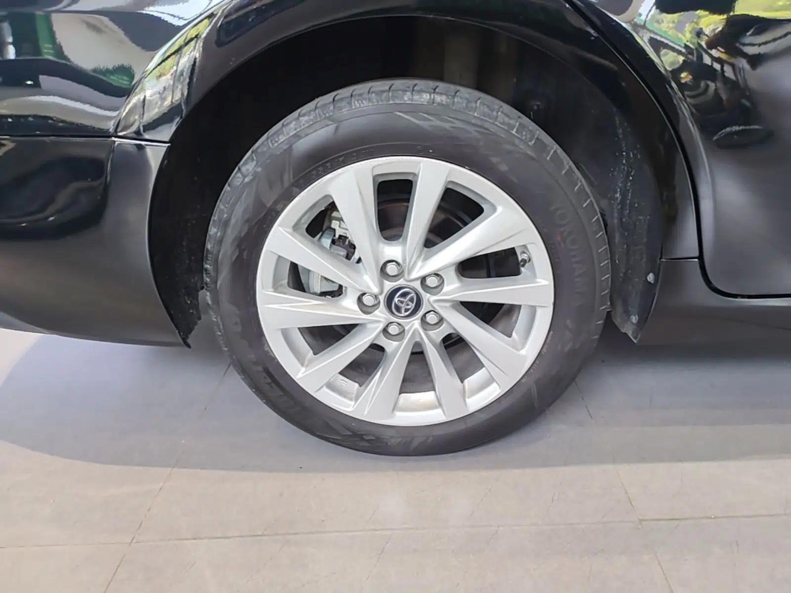 Toyota Camry 2021 2.0G Luxury Edition — миниатюра 11