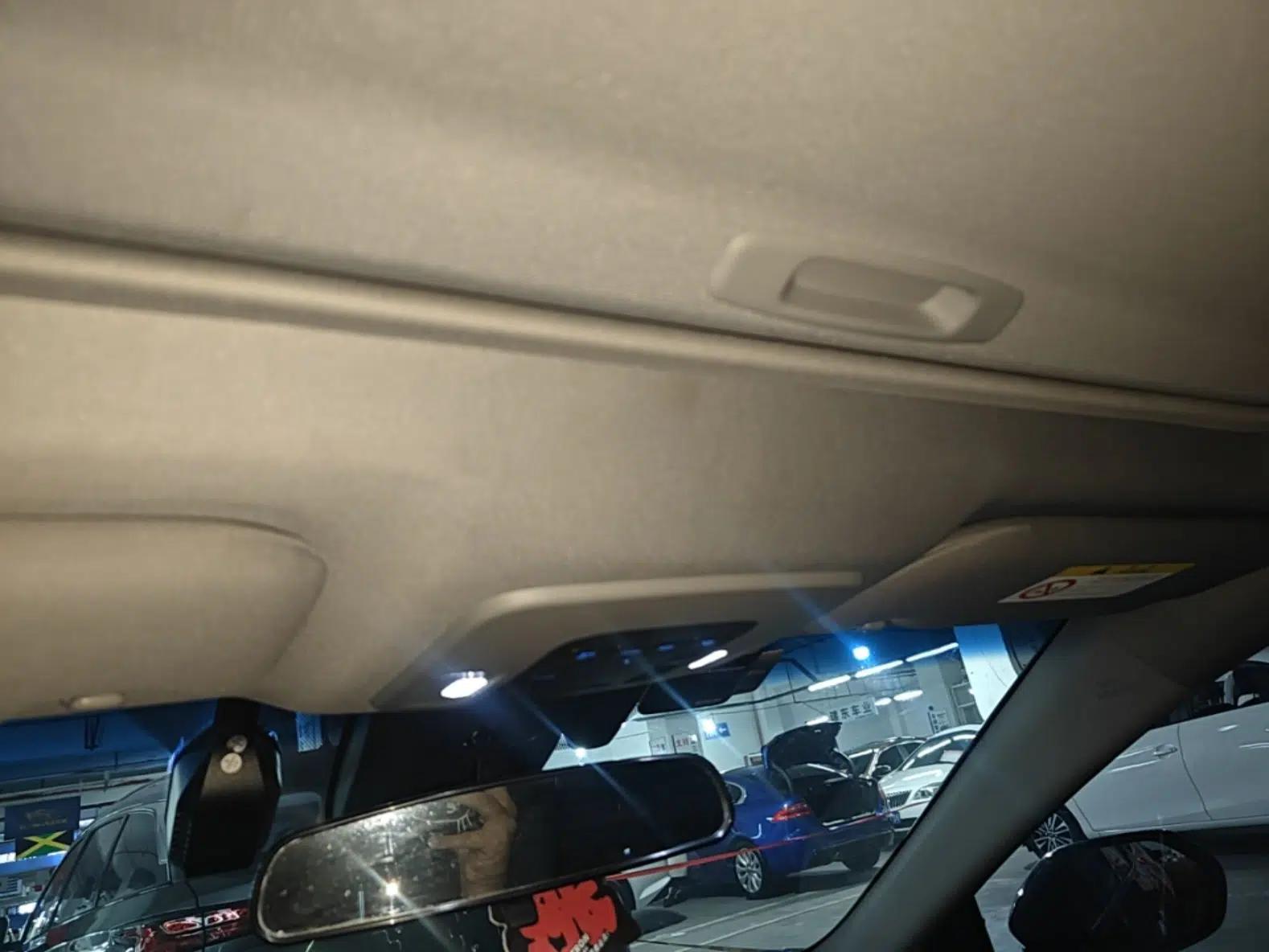Toyota Camry 2019 Revised Version 2.0G Luxury Edition — миниатюра 21