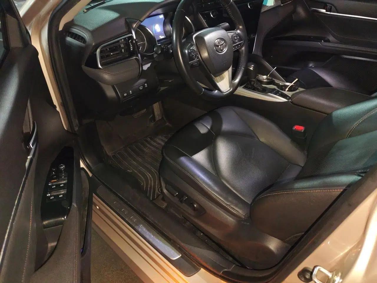 Toyota Camry 2019 Revised Version 2.5G Luxury Edition — миниатюра 16
