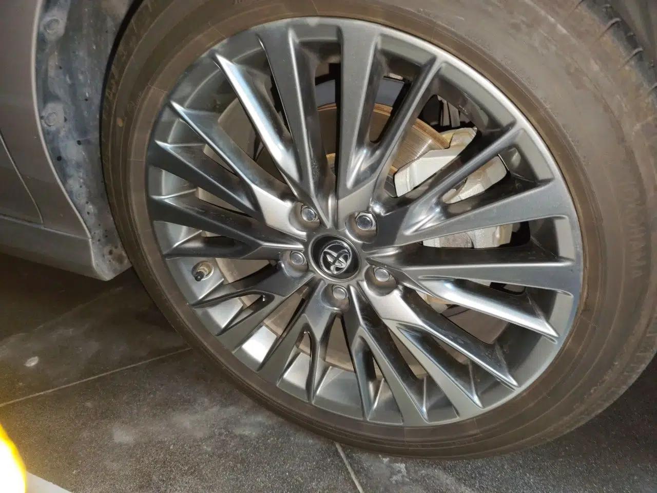 Toyota Camry 2019 Revised Version 2.5G Luxury Edition — миниатюра 8