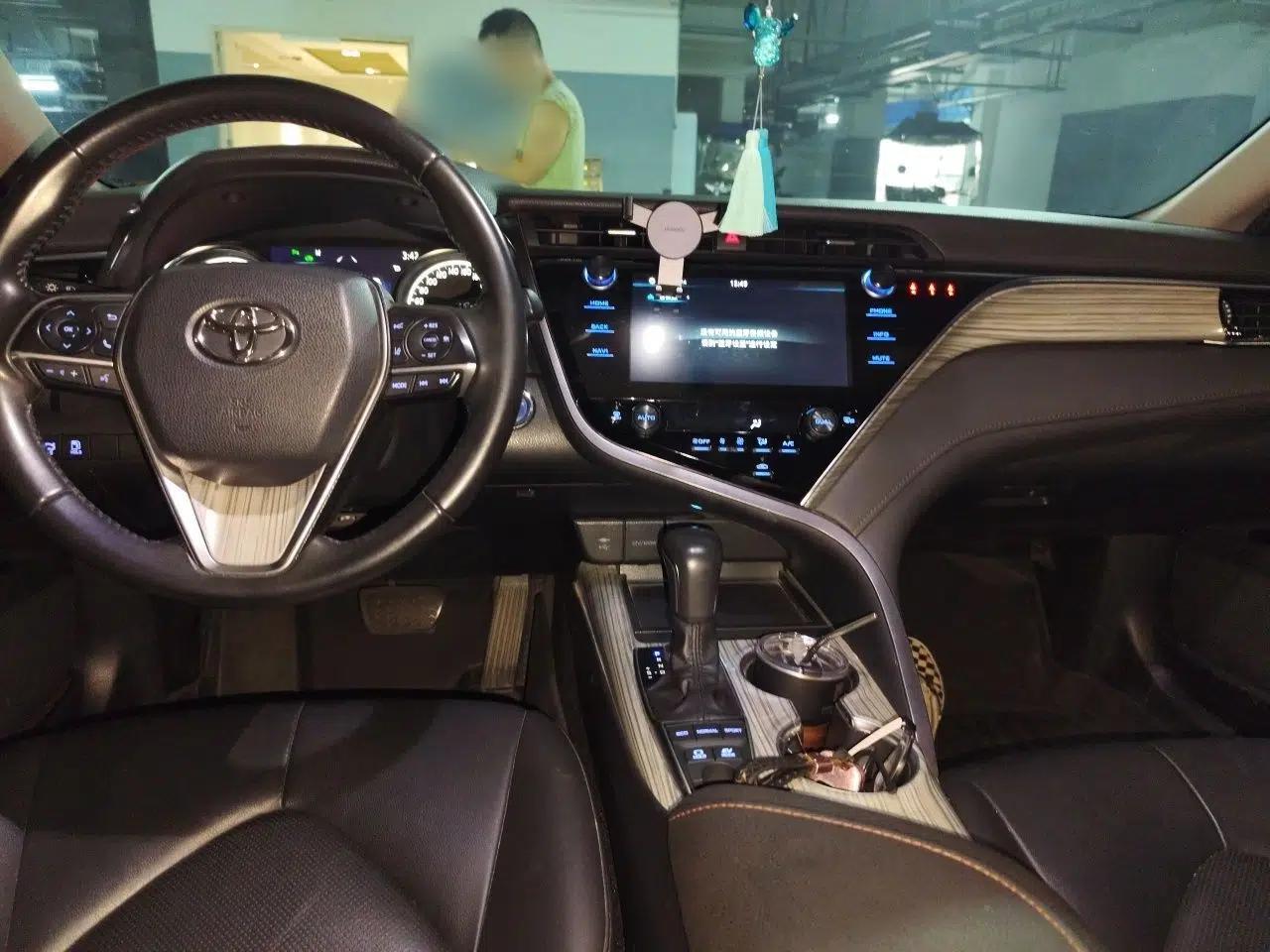 Toyota Camry 2019 Revised Version 2.5G Luxury Edition — миниатюра 9