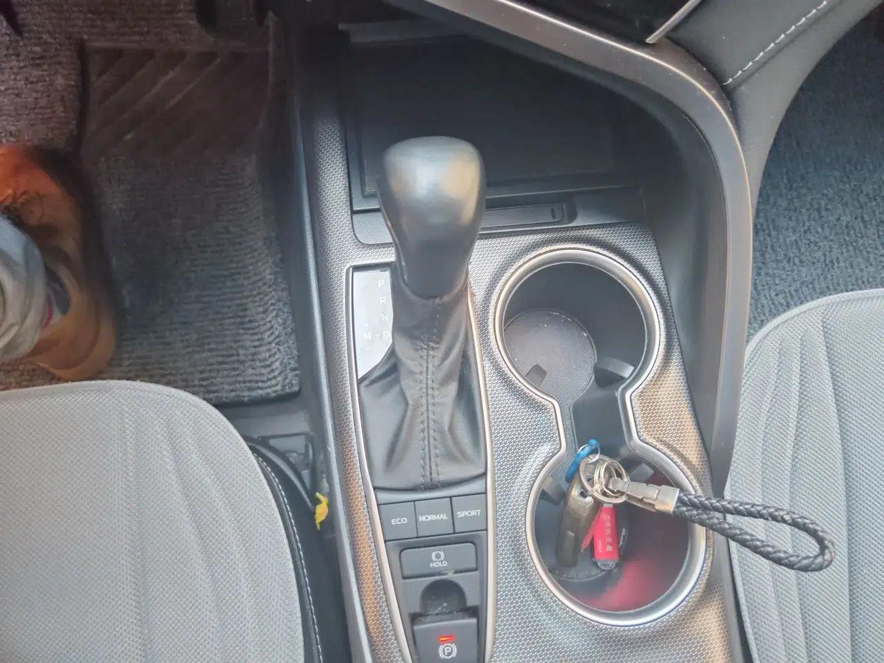 Toyota Camry 2023 2.0S Knight Edition — миниатюра 14