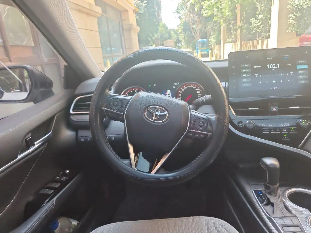 Toyota Camry 2023 2.0S Knight Edition — миниатюра 10