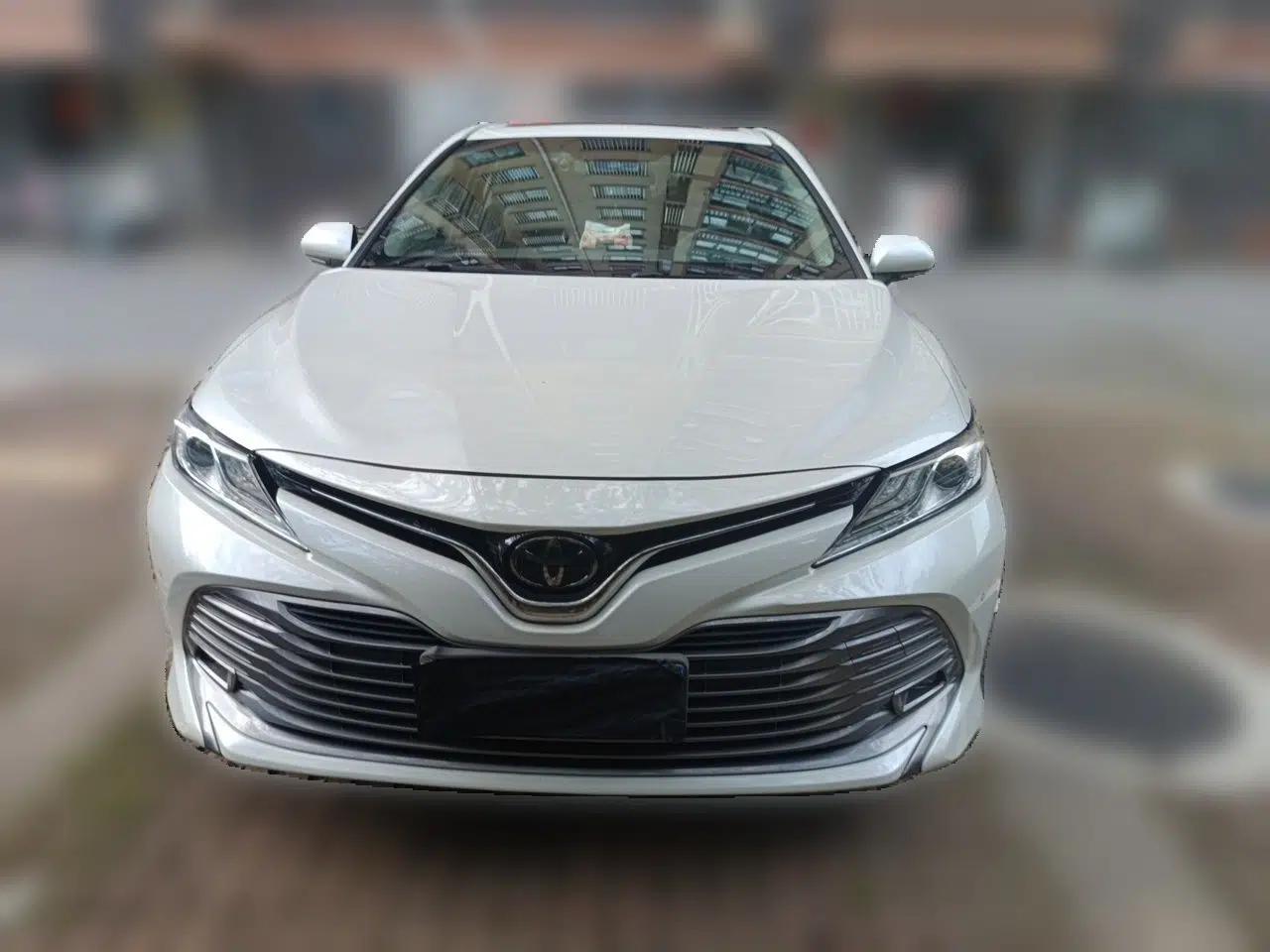 Toyota Camry 2019 Revised Version 2.0G Luxury Edition — миниатюра 2