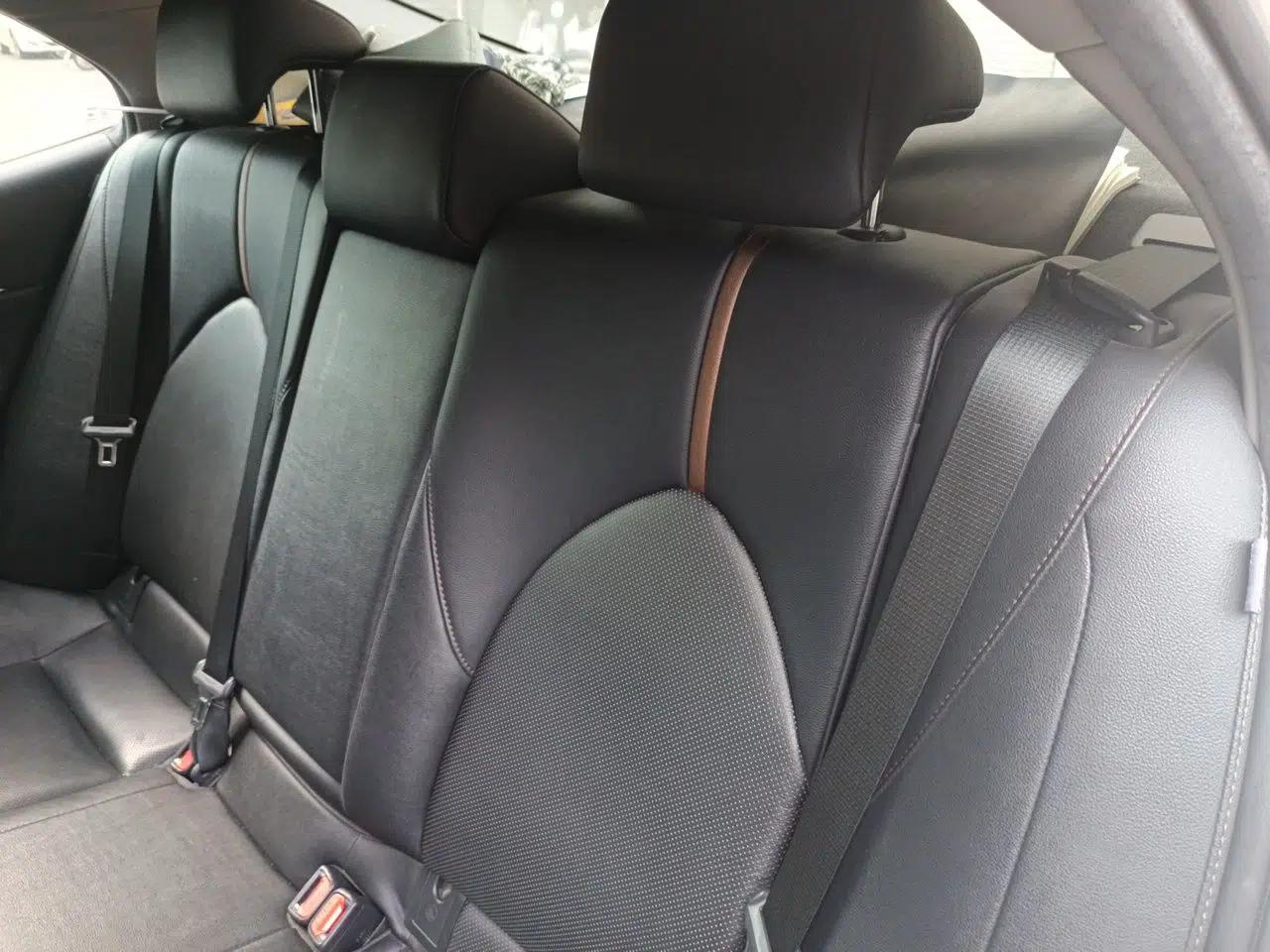 Toyota Camry 2019 Revised Version 2.0G Luxury Edition — миниатюра 17
