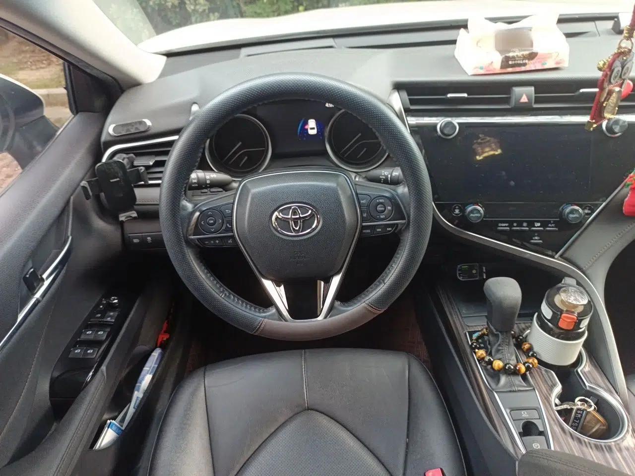 Toyota Camry 2019 Revised Version 2.0G Luxury Edition — миниатюра 10