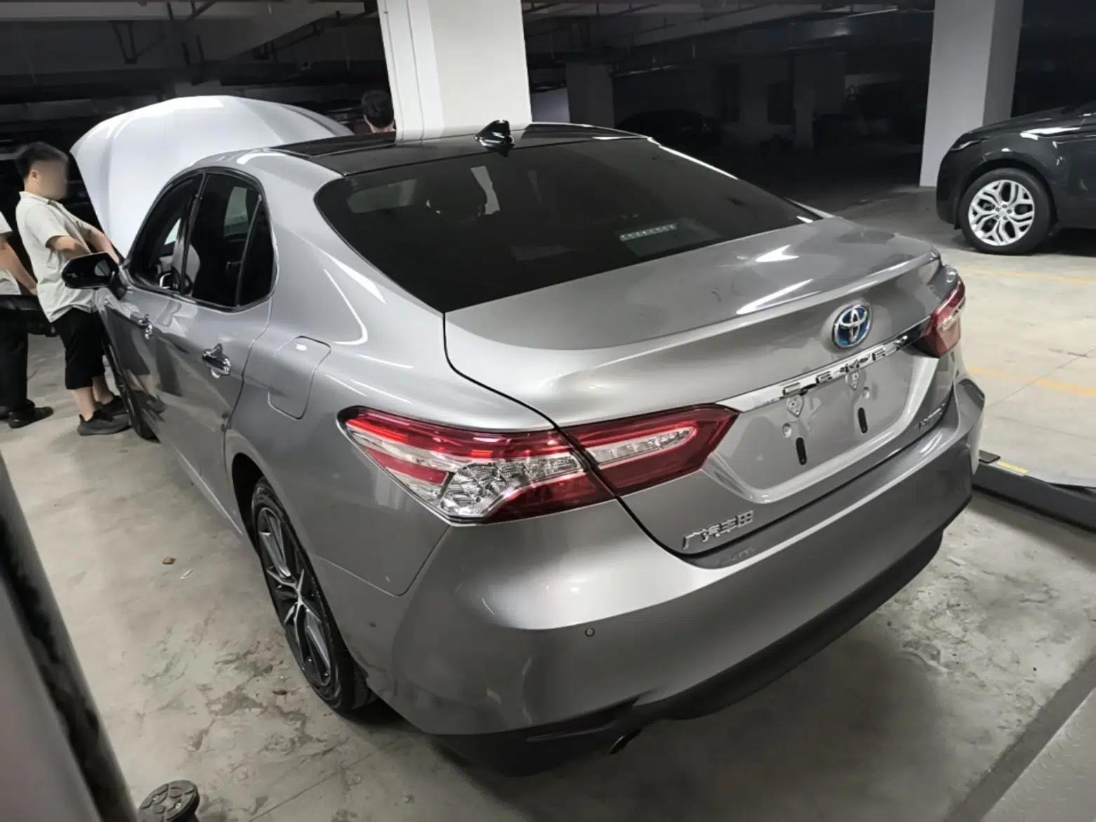 Toyota Camry 2021 Dual-Motor 2.5HG Luxury Edition — миниатюра 13