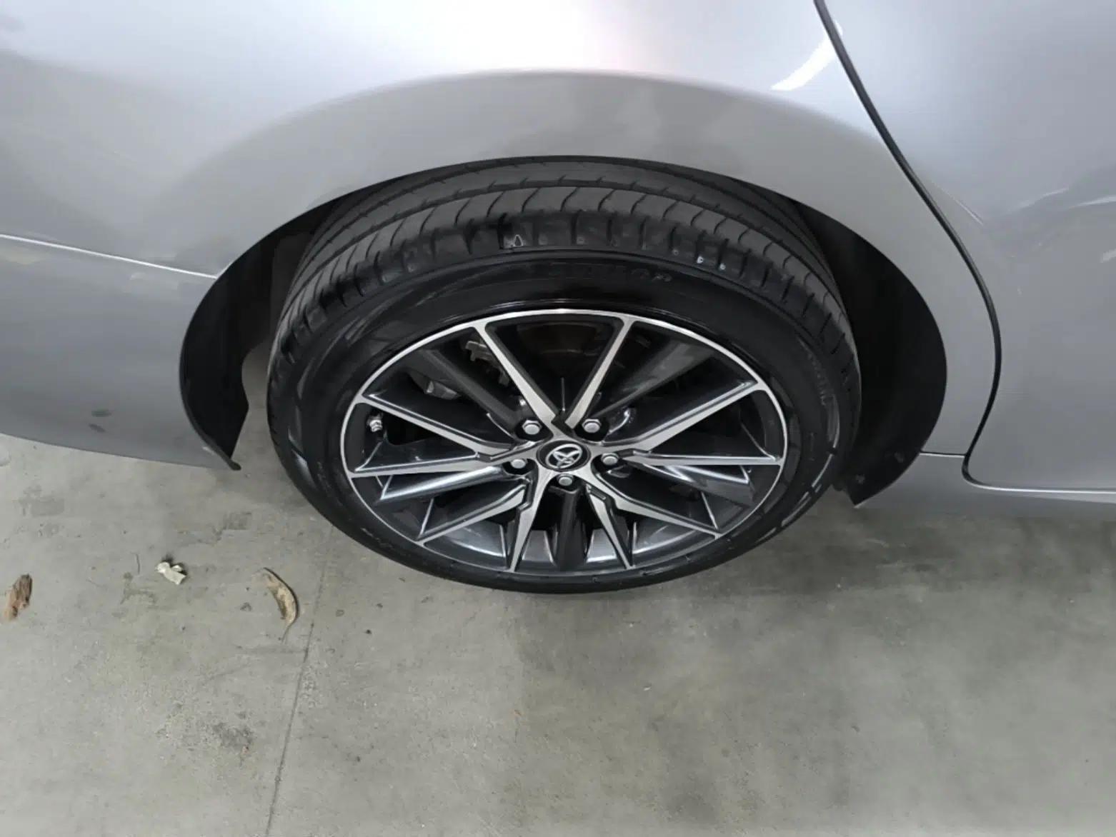 Toyota Camry 2021 Dual-Motor 2.5HG Luxury Edition — миниатюра 16
