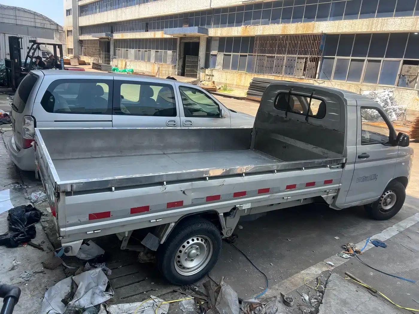 Wuling Rongguang New Truck 2023 Model 2.0L Single Cab Basic Type LJM20B — миниатюра 4