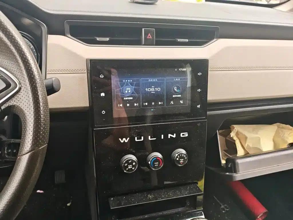 Wuling Journey 2021 1.5T Manual Deluxe Edition — миниатюра 10