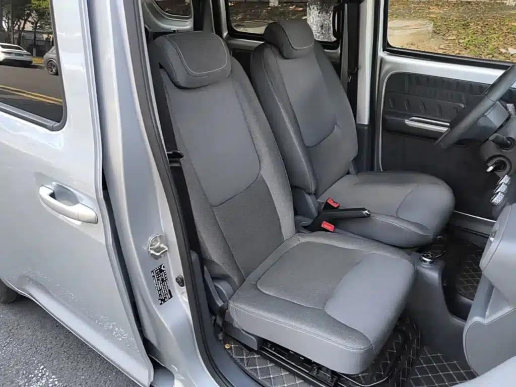 Wuling Sunshine New Energy 2025 Model, 201km/h Comfort Edition — миниатюра 25
