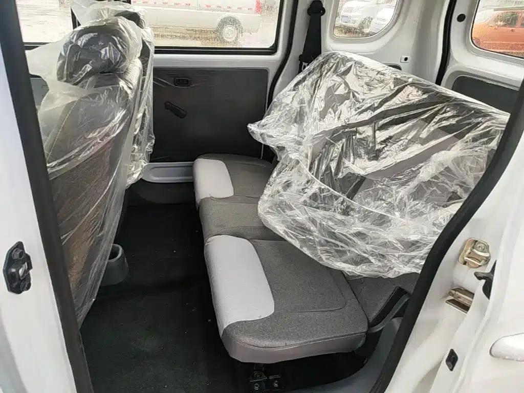 Wuling Sunshine New Energy 2025 Model 305km/h Progressive Edition — миниатюра 17